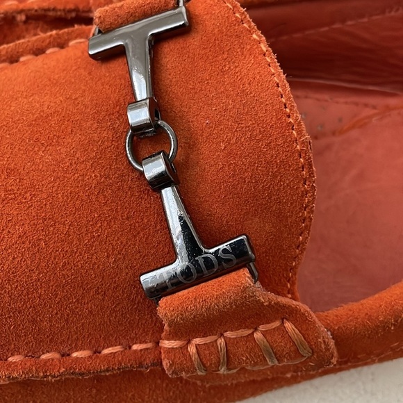 Tod’s Women’s Loafers - Picture 10 of 17